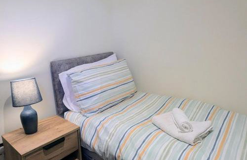 The Nave, Muston - Photo 16