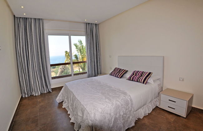 Mnar Castle Apartments - Photo 8