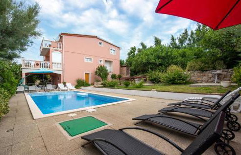 Lovely Apartment In Stara Vas With Wifi - Photo 1