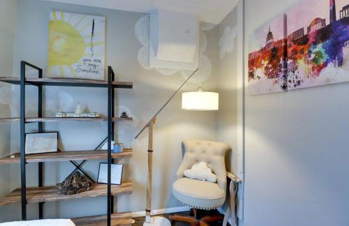 Unique DC Row House Near Historic H Street! - Foto 22