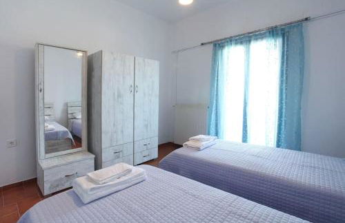 Μονοκατοικία με θέα τη Χώρα - Photo 11