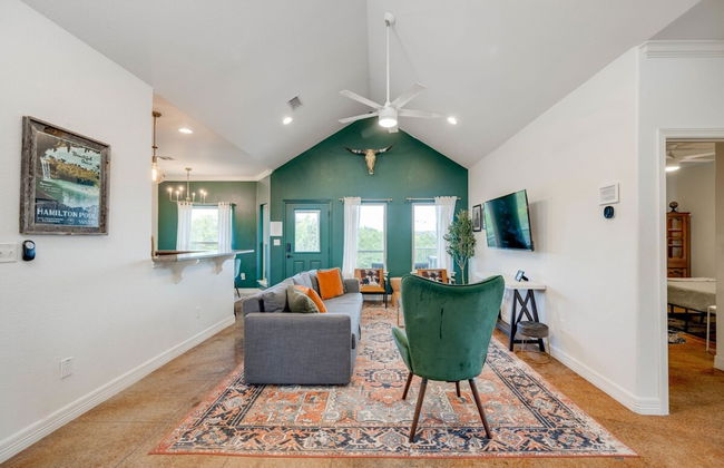 4 2 Firepit hot tub Scenic Views L2 EV Charger - Foto 17