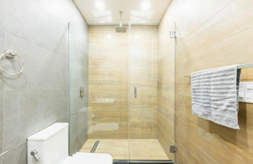 1597-13 I Brand new Studio Prime upper east W&D - Foto 17