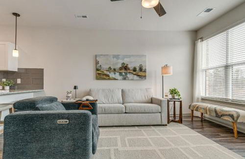 Central Condo 2 Mi to Downtown Fuquay-Varina - Foto 4