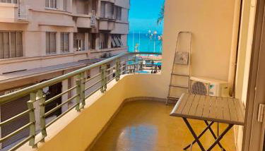 City center cute flat with sea view one bedroom - Photo 4