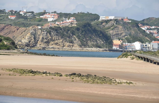 Family Retreat With Pool; Caldas da Rainha - Photo 37