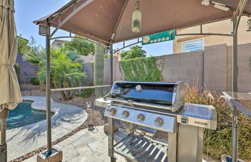 Game Room, Serene Backyard! Luxe Goodyear Home - Foto 36