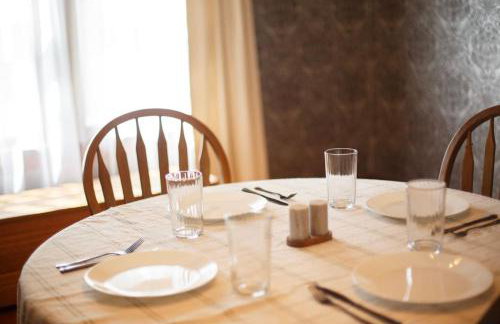 The Charming Bungalow 2BD 1BTH - Foto 24