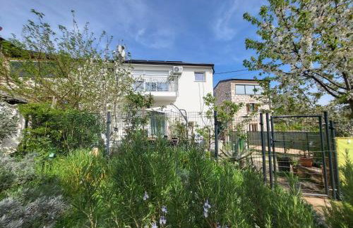 Villa AMore Radini with a private heated saltwater pool and private parking - Foto 46