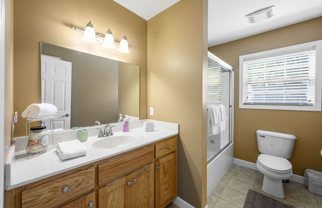 Bradley Bungalow Sleeps 11 Sevierville - Foto 32