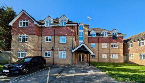 Charming 2-Bedroom Flat With Parking - Foto 2