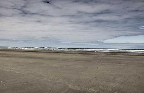 Adorable Downtown Studio - 1 Block to Long Beach! - Foto 23