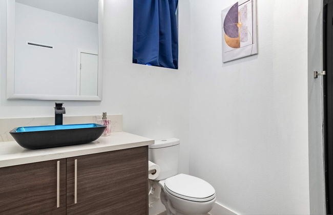 Upstay - Eastside Home w LRG Patio - Rooftop Deck - Foto 17