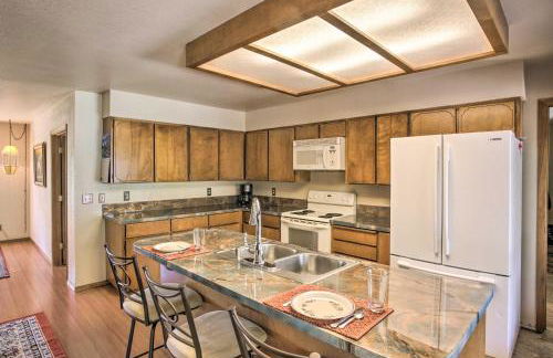 Sunny Home with Patio Less Than 10 Mi to Lake Coeur dAlene - Foto 5