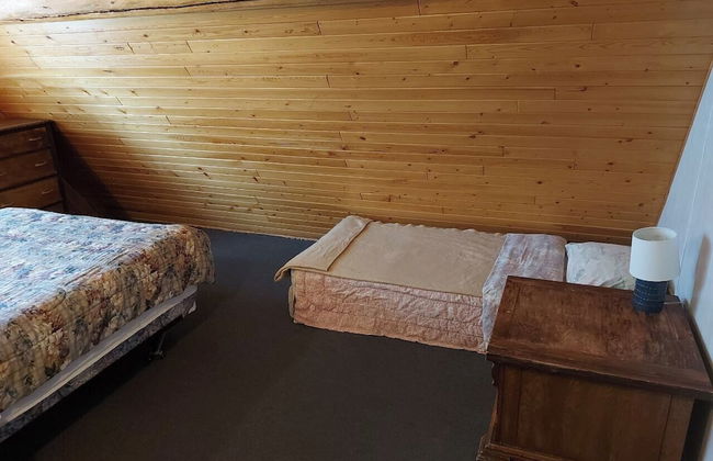 Escott Bay Resort - Photo 5