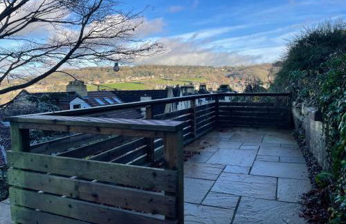 Quiet location close to centre - Photo 13