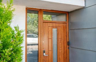 Comfortable 3-Storey House with Free Car Parking - Foto 12