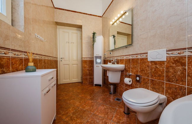 Best Luxury apt in Zagreb for 16 ppl - Foto 26