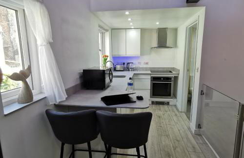 AnchorageWells Lodge, Seaview Apartment - Foto 26