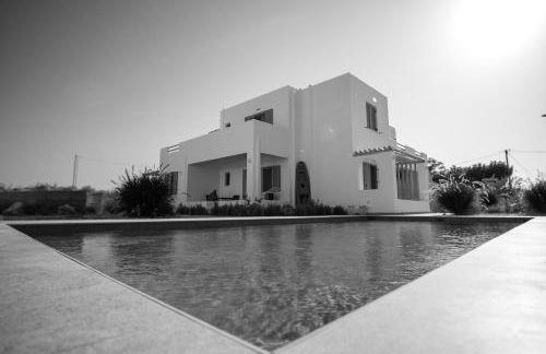 Kotinos Luxury Suites - Photo 58