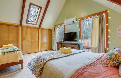 Deck, Mountain Views Colorful Retreat in Vernon! - Photo 19