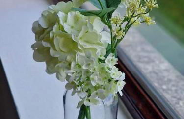 The Bedsit - Photo 8