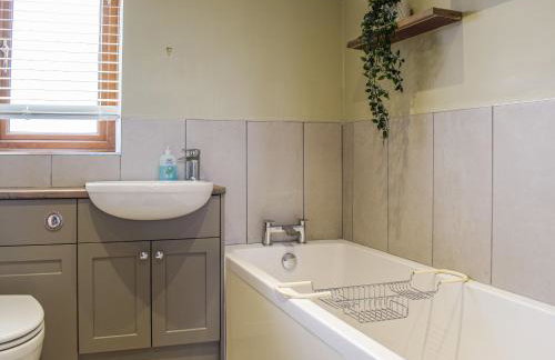 The Larches - Photo 13