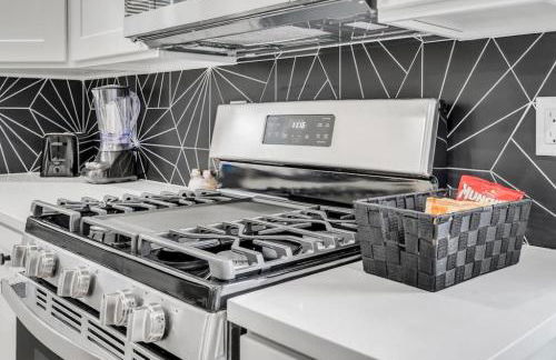 Dave and Busters, Outlets, Convention Center across street w Parking - Sleeps 15 - Foto 9