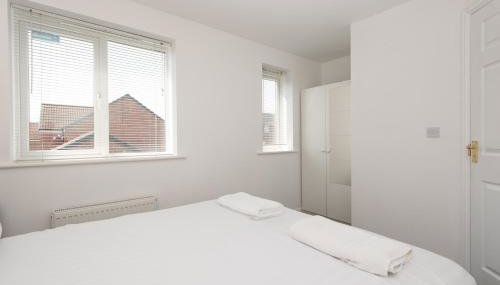 Thinford View 4 bed, 2bath, Parking, Garage - Foto 3