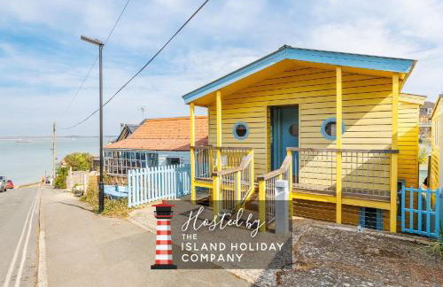 The Deck House - Seafront Upside-Down House with Solent Views, Gurnard - Foto 30