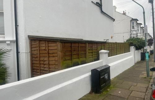 Cute & cosy 1 double bedroom garden flat - Foto 15