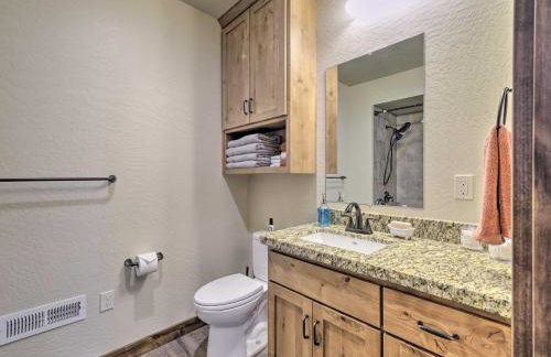 Woodsy Retreat Modern Mi-Wuk Village Cabin! - Foto 19