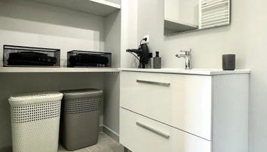 Logement entier climatisé Grangeroux 5 mn du Centre National de Tirs - Photo 4