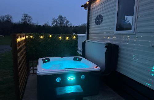 Swan Lodge - Photo 18