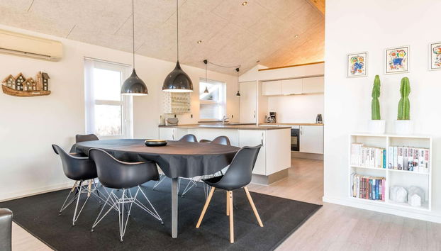 6 Person Holiday Home in Fano - Photo 2