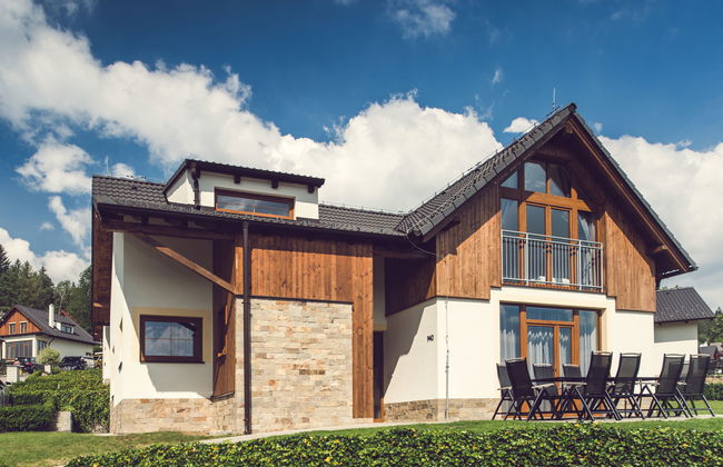 5 bedroom House in Lipno nad Vltavou with garden and terrace - Photo 1