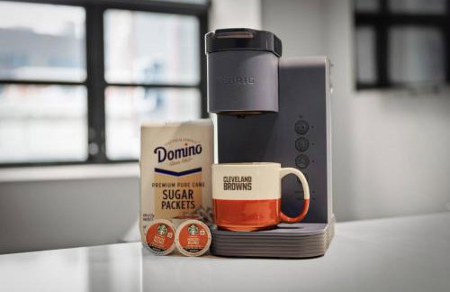 Luxury DT Condo l Playhouse Square l Fast W-Fi - Foto 13