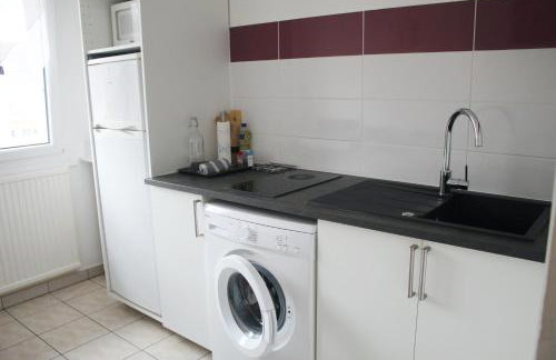 La Station - À proximité immédiate de la gare - Photo 10