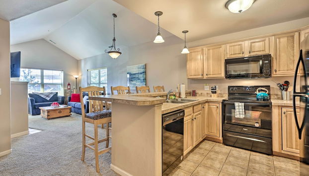 Spacious Fraser Condo ~ 6 Mi to Winter Park - Photo 2, Intérieur