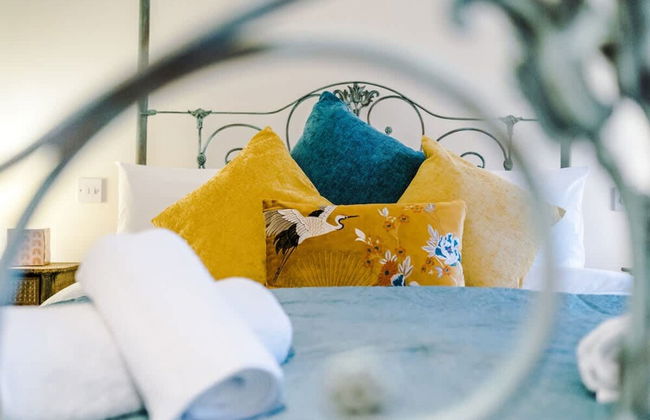 Host Stay Belvedere House - Photo 16