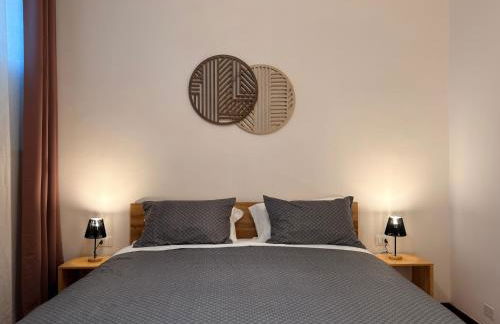 Historic Residence Downtown 2 Bedrooms & Private Parking - Foto 2