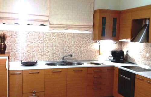 Family room Rhodes Greece - Photo 13