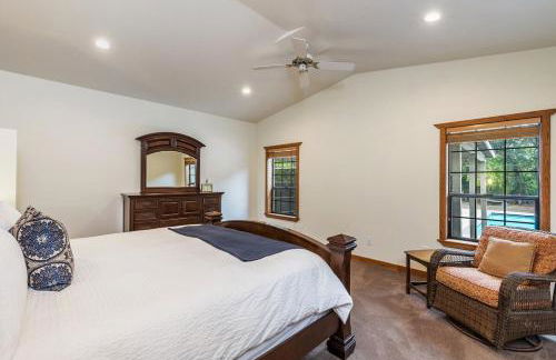 Glen Ellen Stone Retreat - Family Friendly Home - Walk to Town - Foto 12