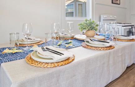 Midtown Flight Deck: 2BR Gem - Foto 27