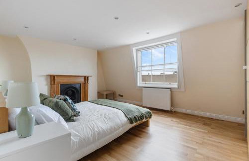 Parea Living - Spacious 4 Story House, Families, Big Groups - Foto 21