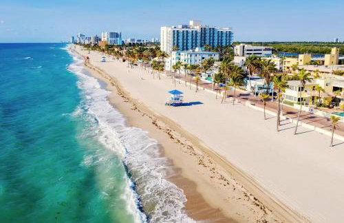 Deluxe Home Heated Pool & Jetted Tub near Beach - Foto 45