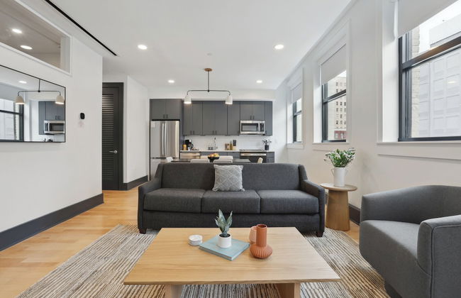 Roami at 714 Canal - Photo 43