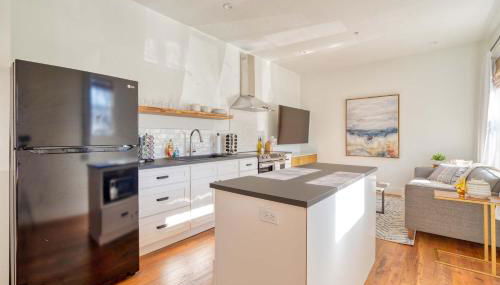 Stay Portland - The Charmante Suite- Breweries & Boutiques - Foto 3