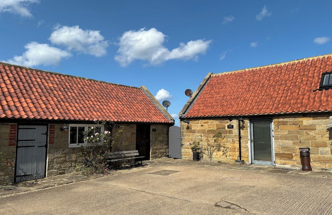 Dale View Cottages - Photo 1