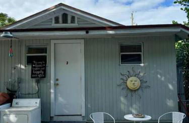 Quiet & Centrally located House - PRIVATE PARKING, LAUNDRY AND STORAGE FOR LUGGAGE - Foto 7